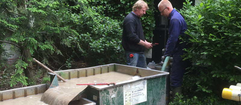 Spoelboren, putten boren voor bronbemaling, beregeningsputten en tijdelijke pompputten.